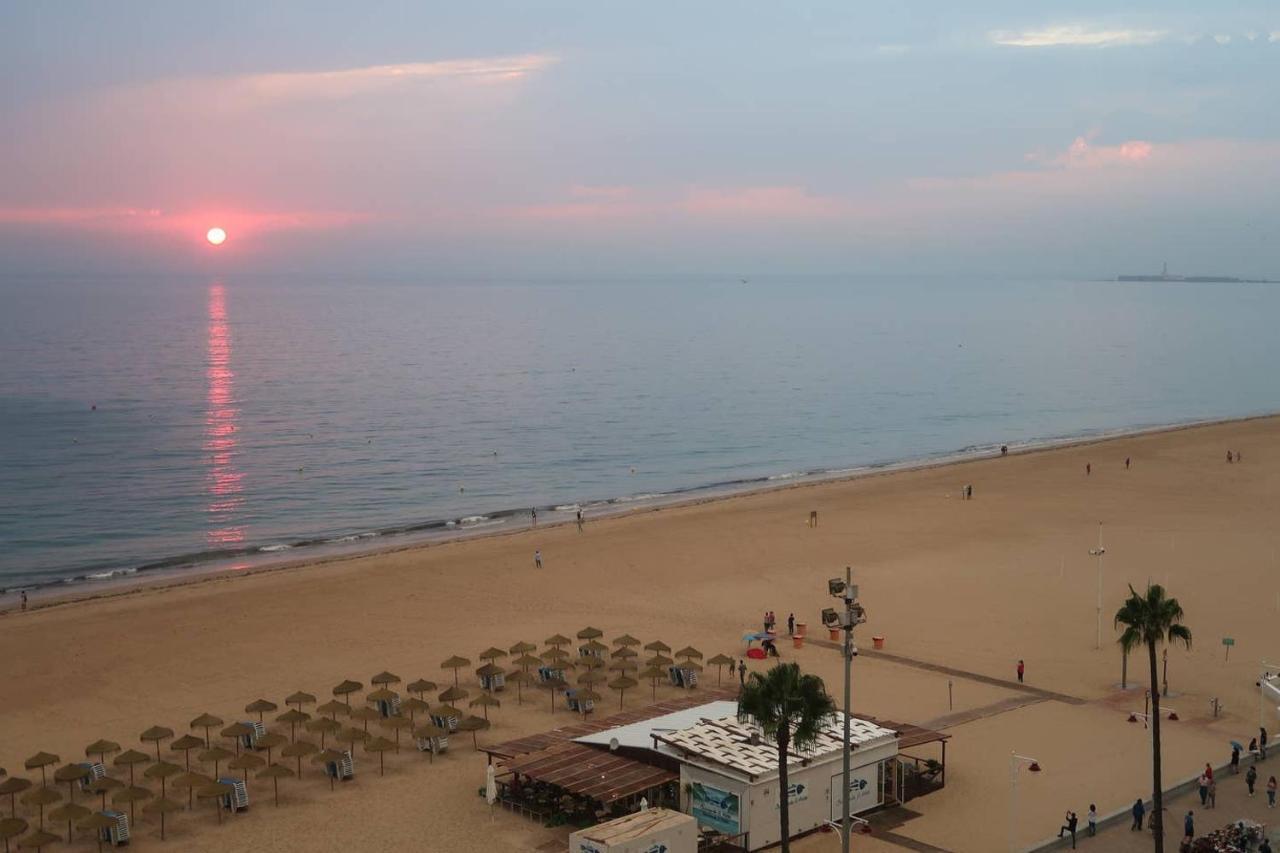 Casa Brasil - 1ª Linea Playa Con Parking Incluido Leilighet Cádiz Eksteriør bilde